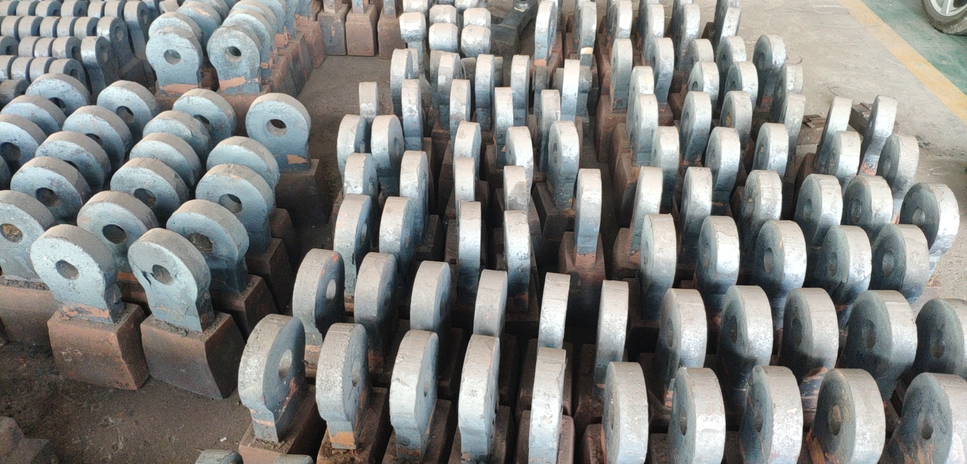 破碎機(jī)錘頭怎樣配置？哪里有配置破碎機(jī)錘頭的廠家？(圖1)